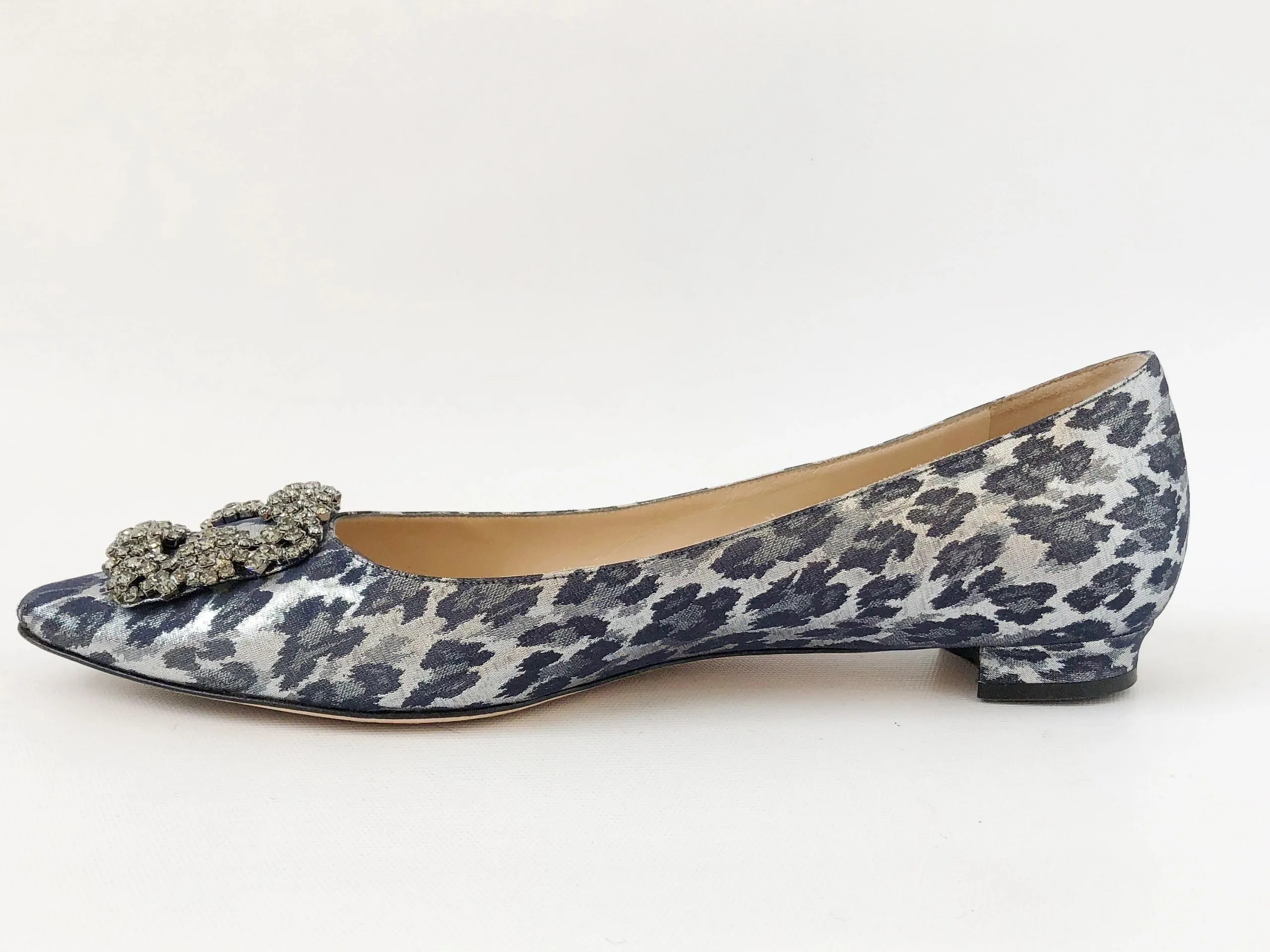 Manolo Blahnik Hangisi Flat Size 40 It (10 Us)
