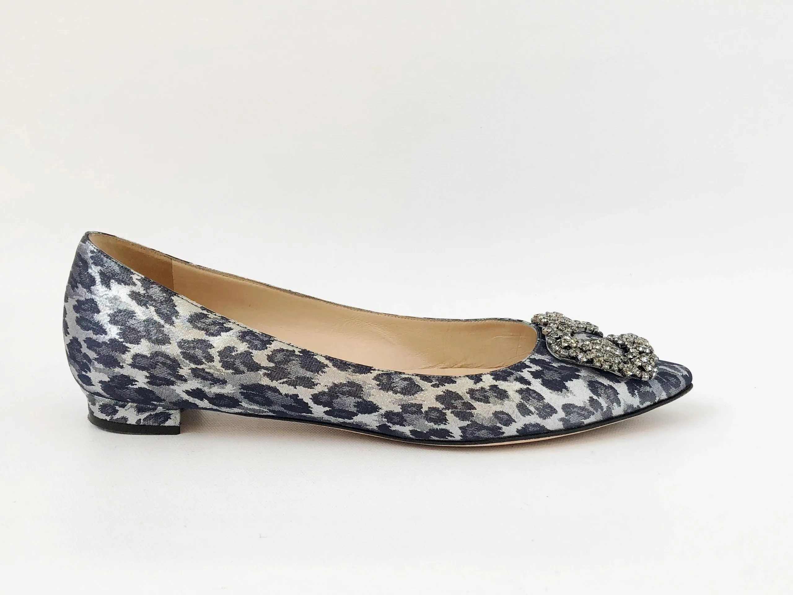 Manolo Blahnik Hangisi Flat Size 40 It (10 Us)
