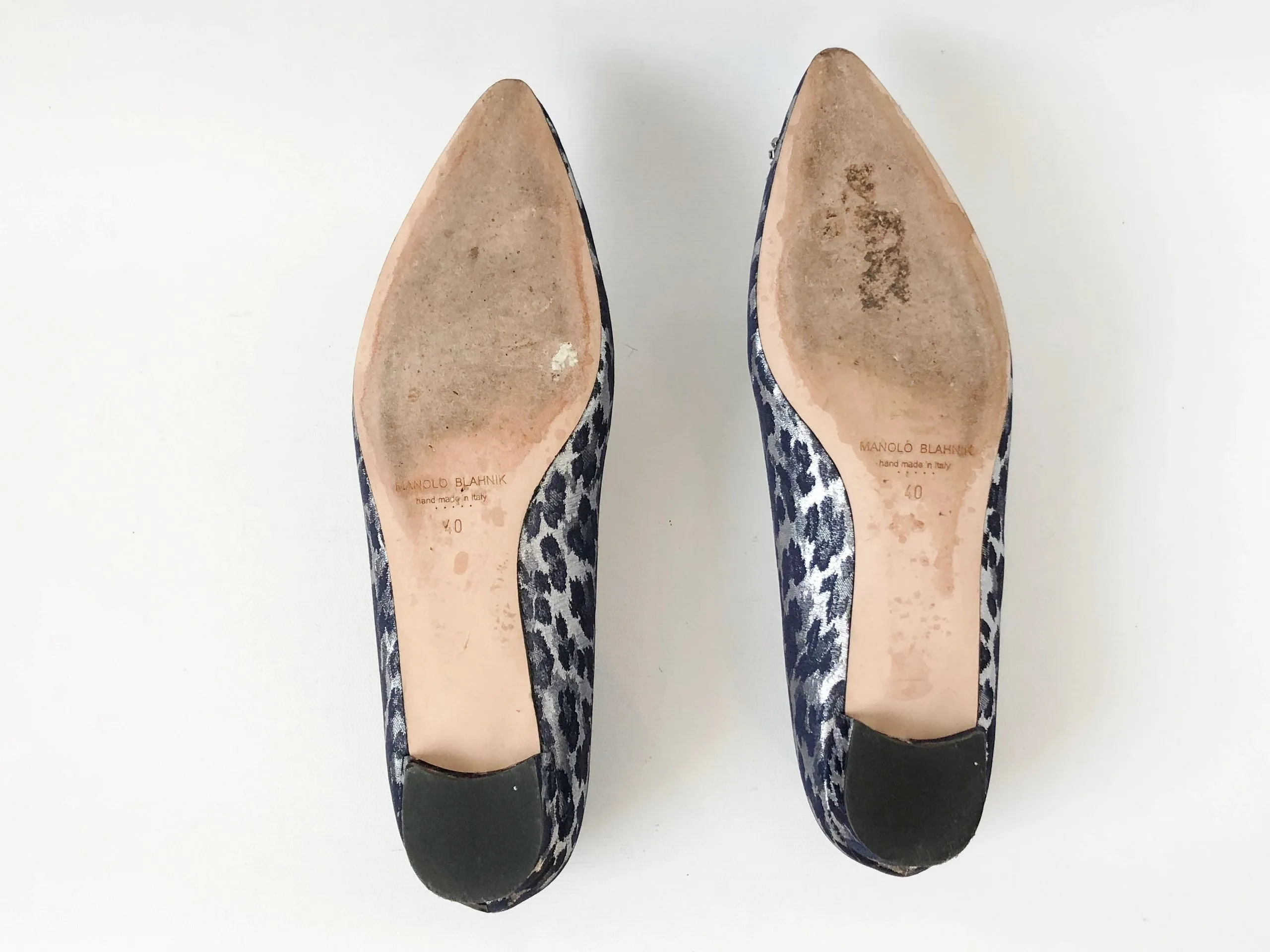 Manolo Blahnik Hangisi Flat Size 40 It (10 Us)