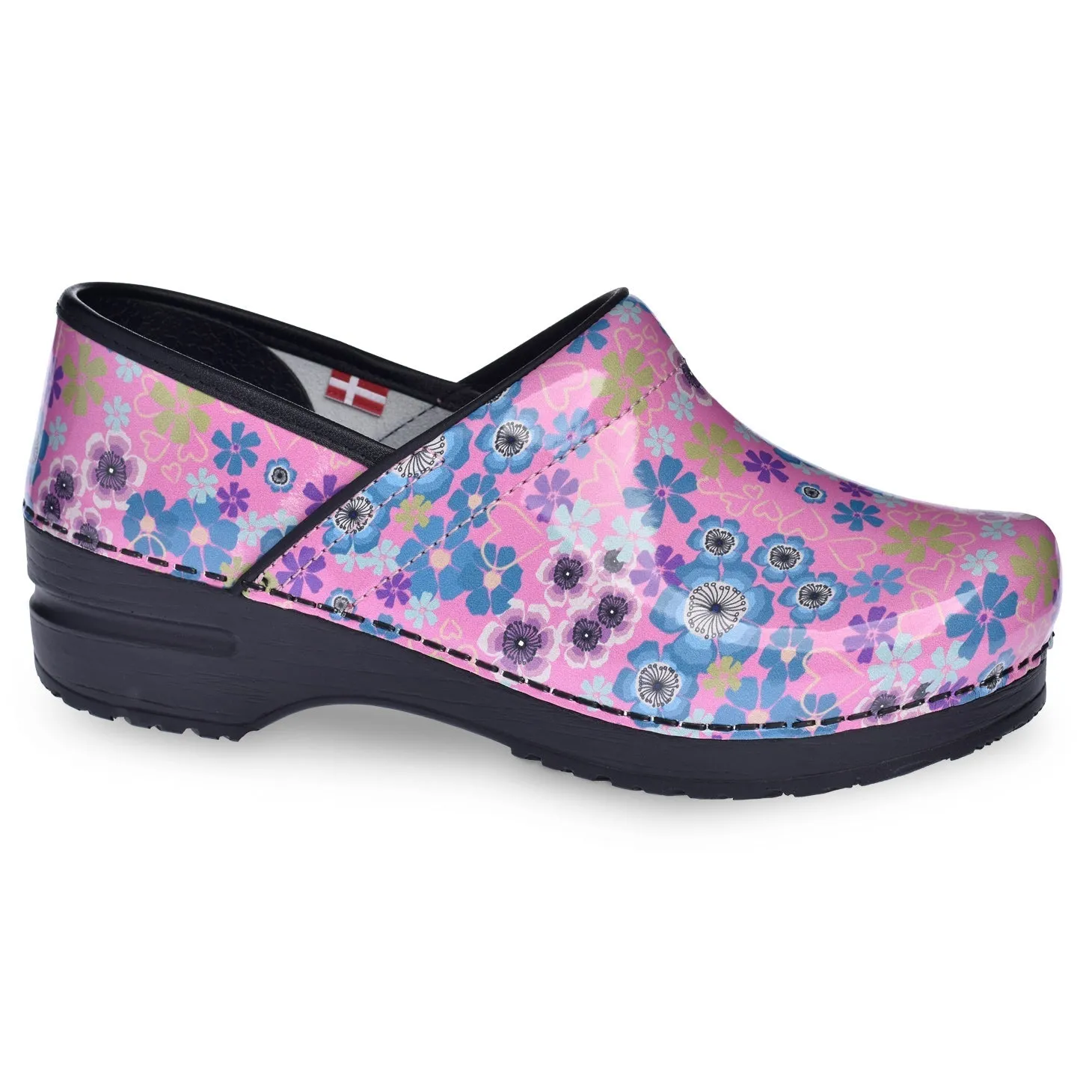Marilla Women's Slip Resistant Clog in Pink