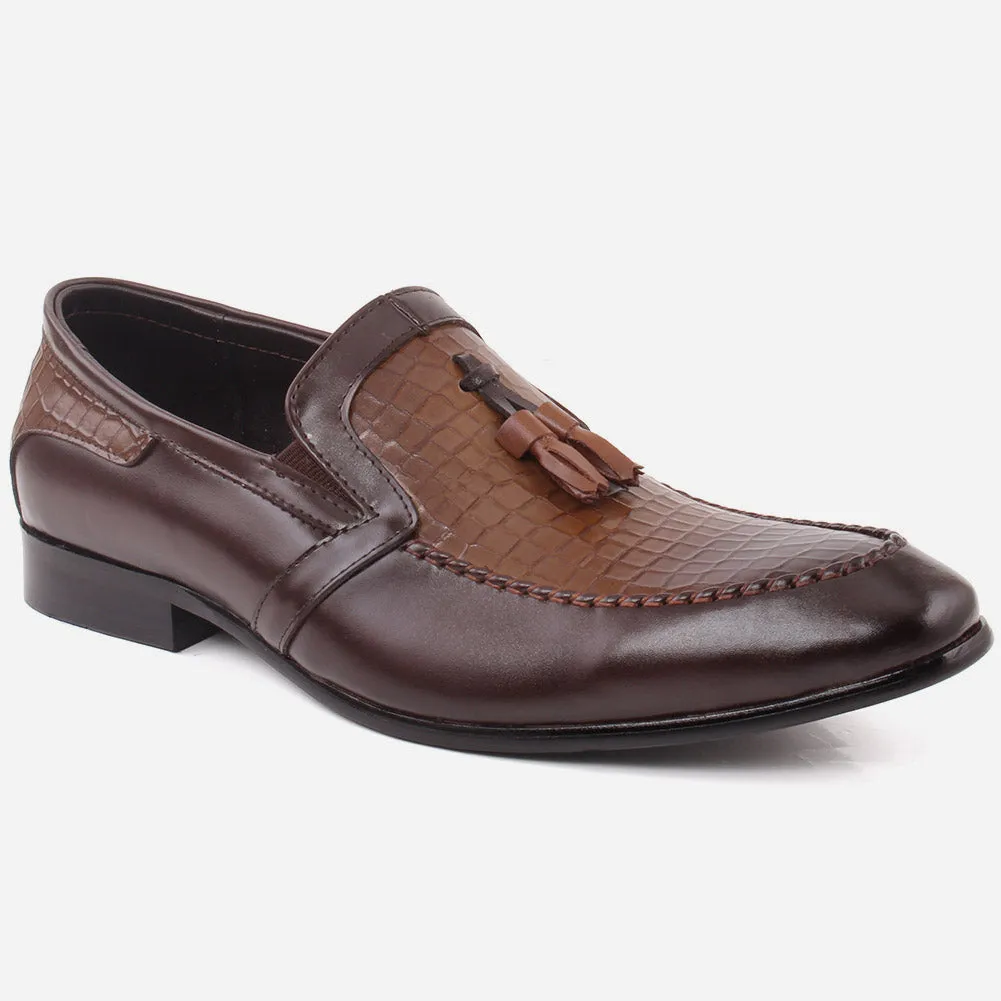 Men “GARIAN” Leather Textured Tassel Embossed Woven Detailed Moc Toe Formal Shoes