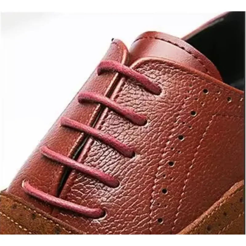 Men's Classic Oxford Vegan Leather Shoes with Wingtip and Brogue Details | Eco-Friendly Materials for All Seasons