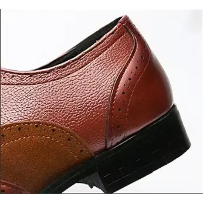 Men's Classic Oxford Vegan Leather Shoes with Wingtip and Brogue Details | Eco-Friendly Materials for All Seasons