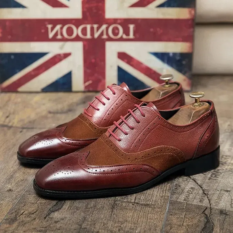Men's Classic Oxford Vegan Leather Shoes with Wingtip and Brogue Details | Eco-Friendly Materials for All Seasons