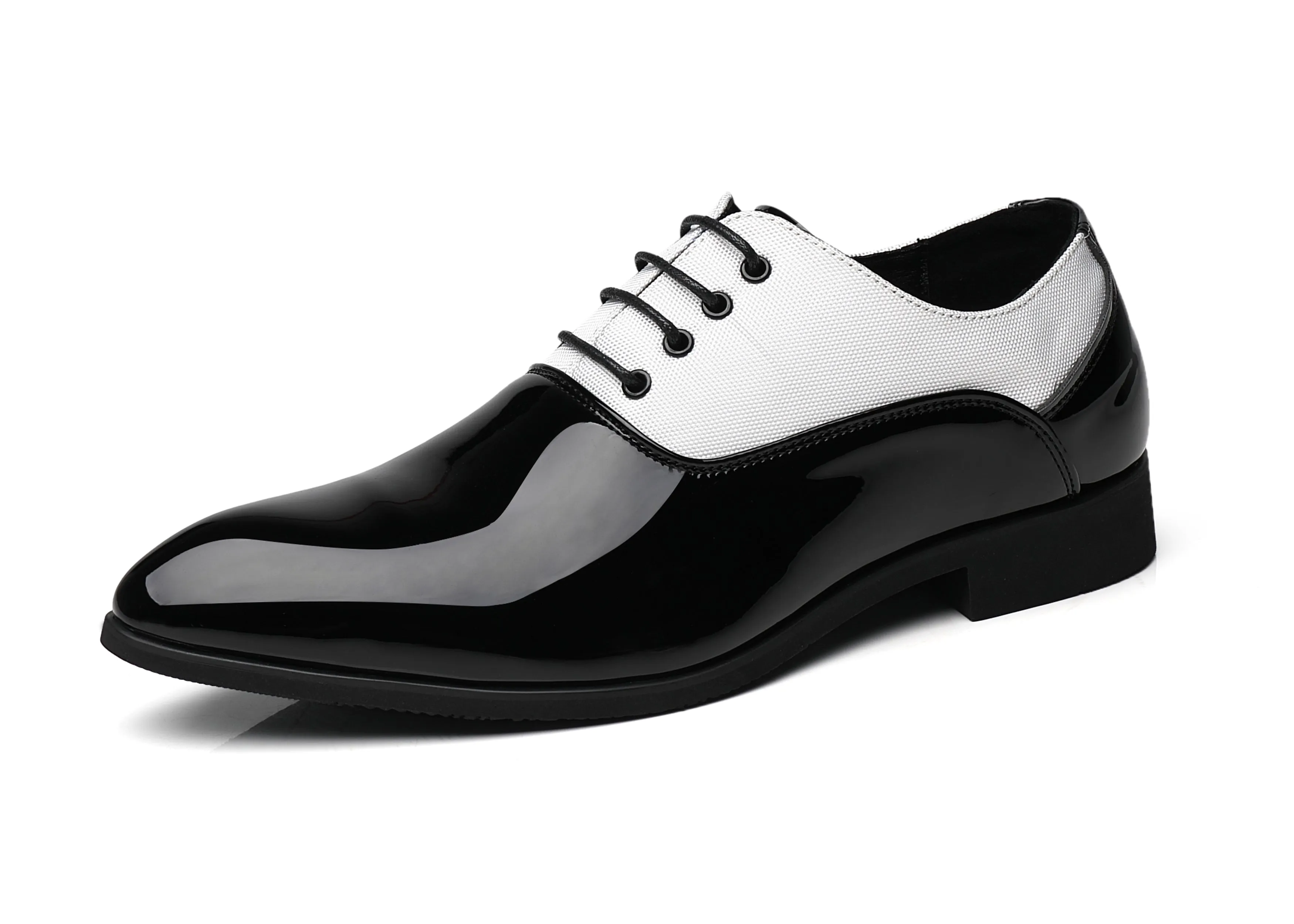 Men's Contrast Patent Leather Oxfords
