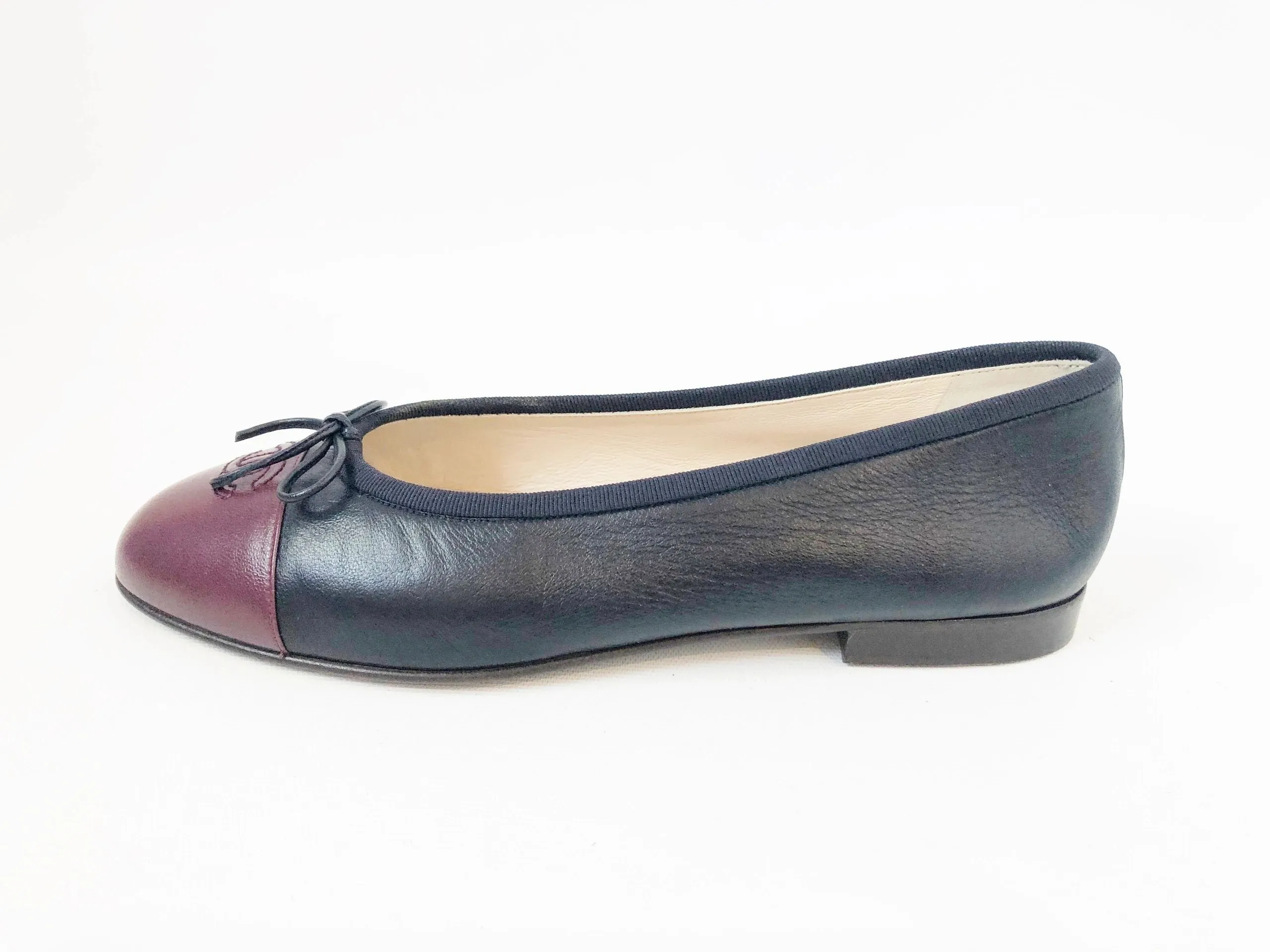 NEW Chanel Cap Toe Ballet Flat 39.5 It (9.5 Us)