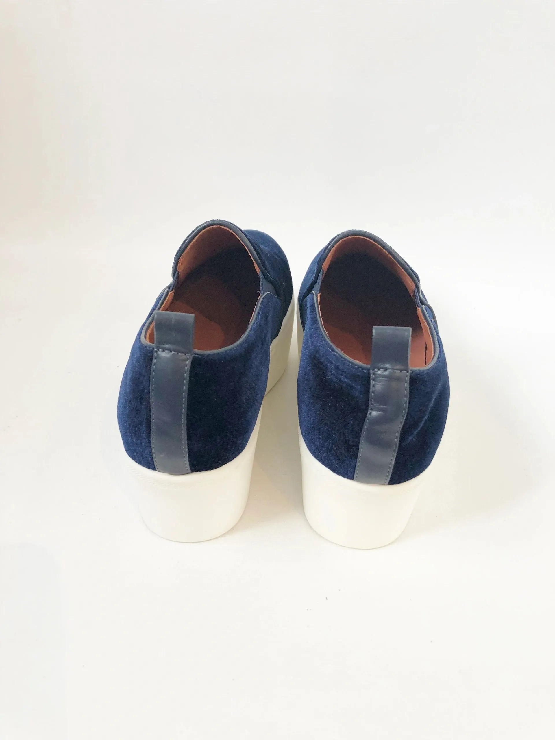 NEW Golo Vivian Blue Velvet Flatform Size 9