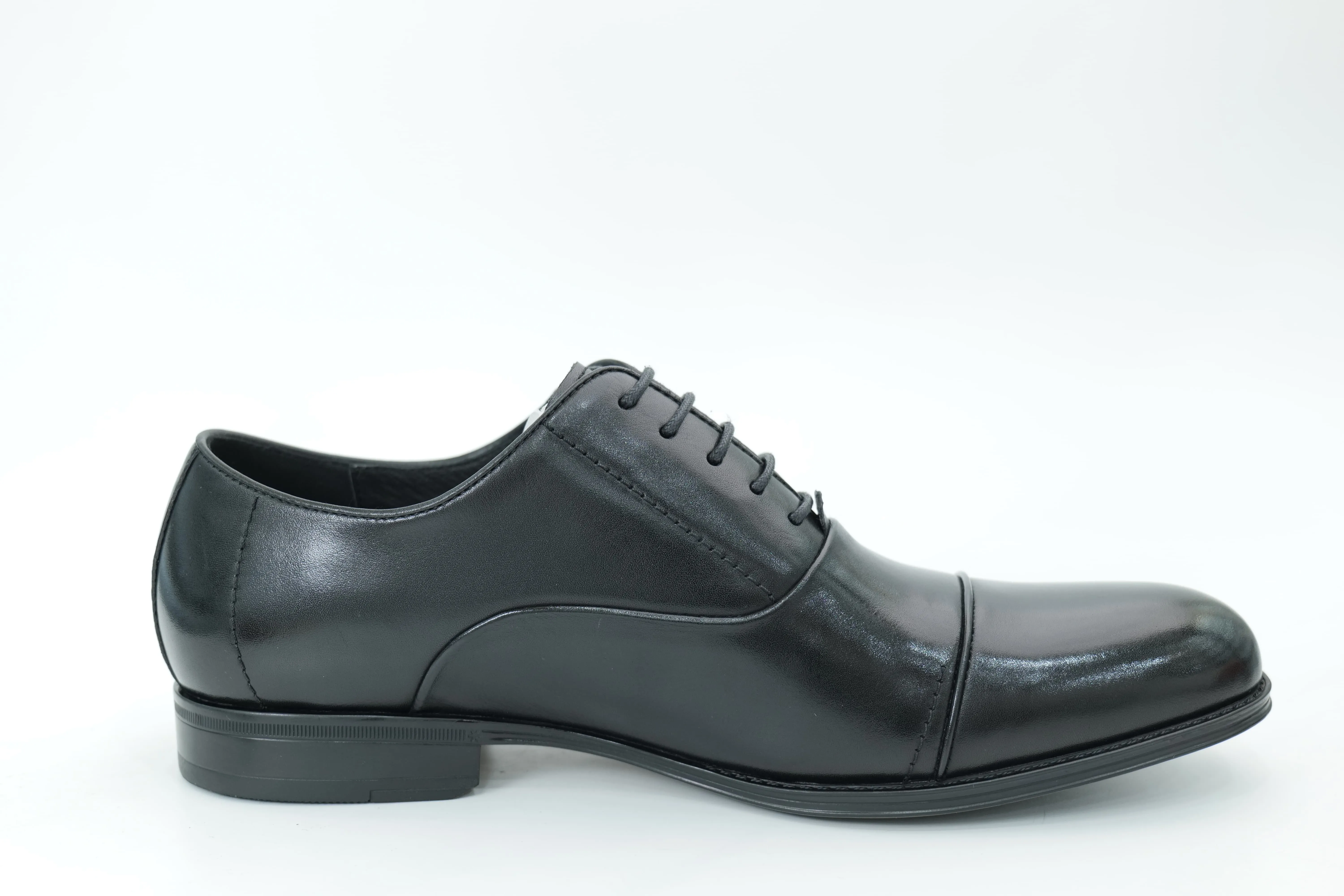 Oxford shoes
