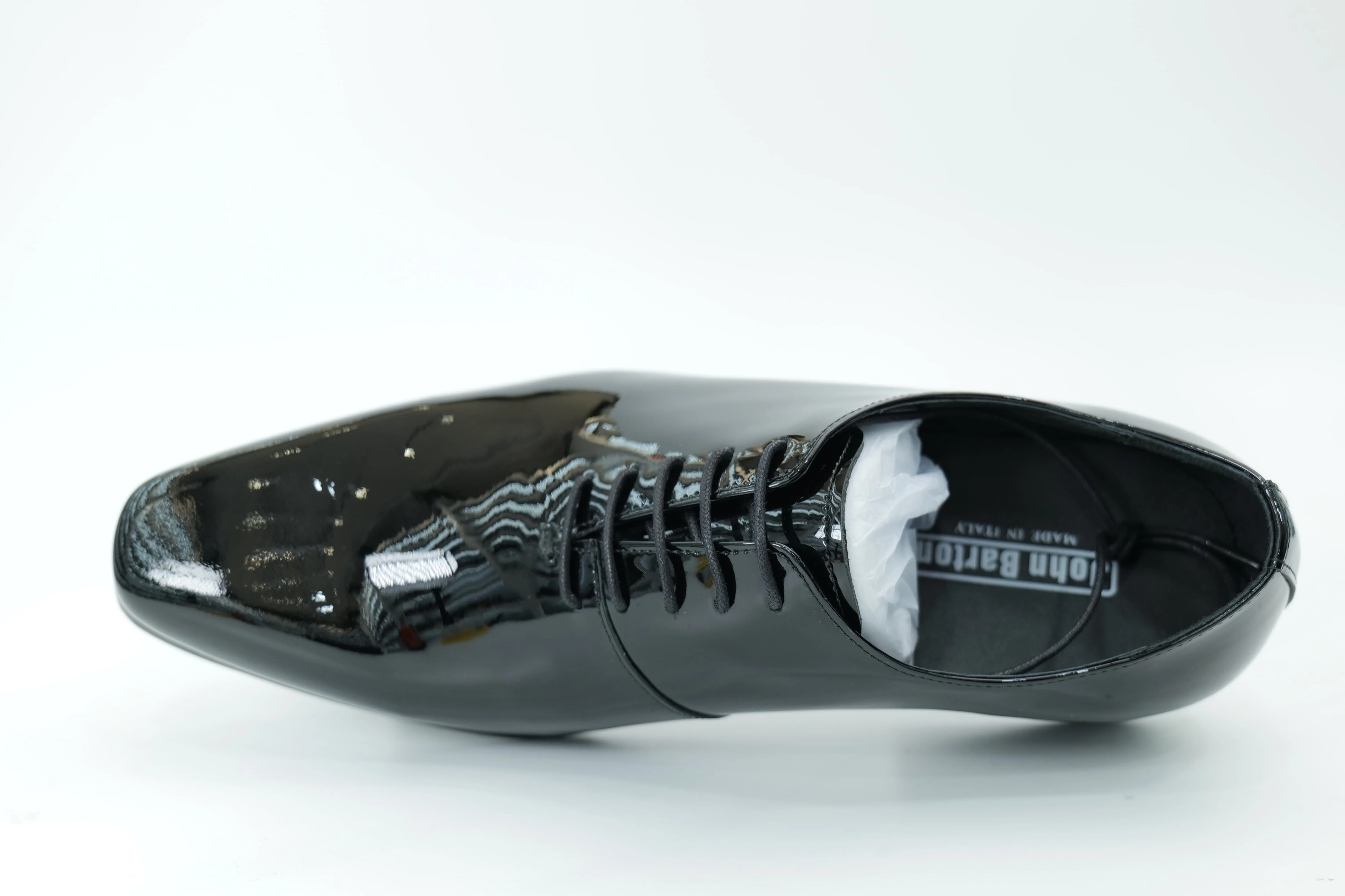 Oxford shoes