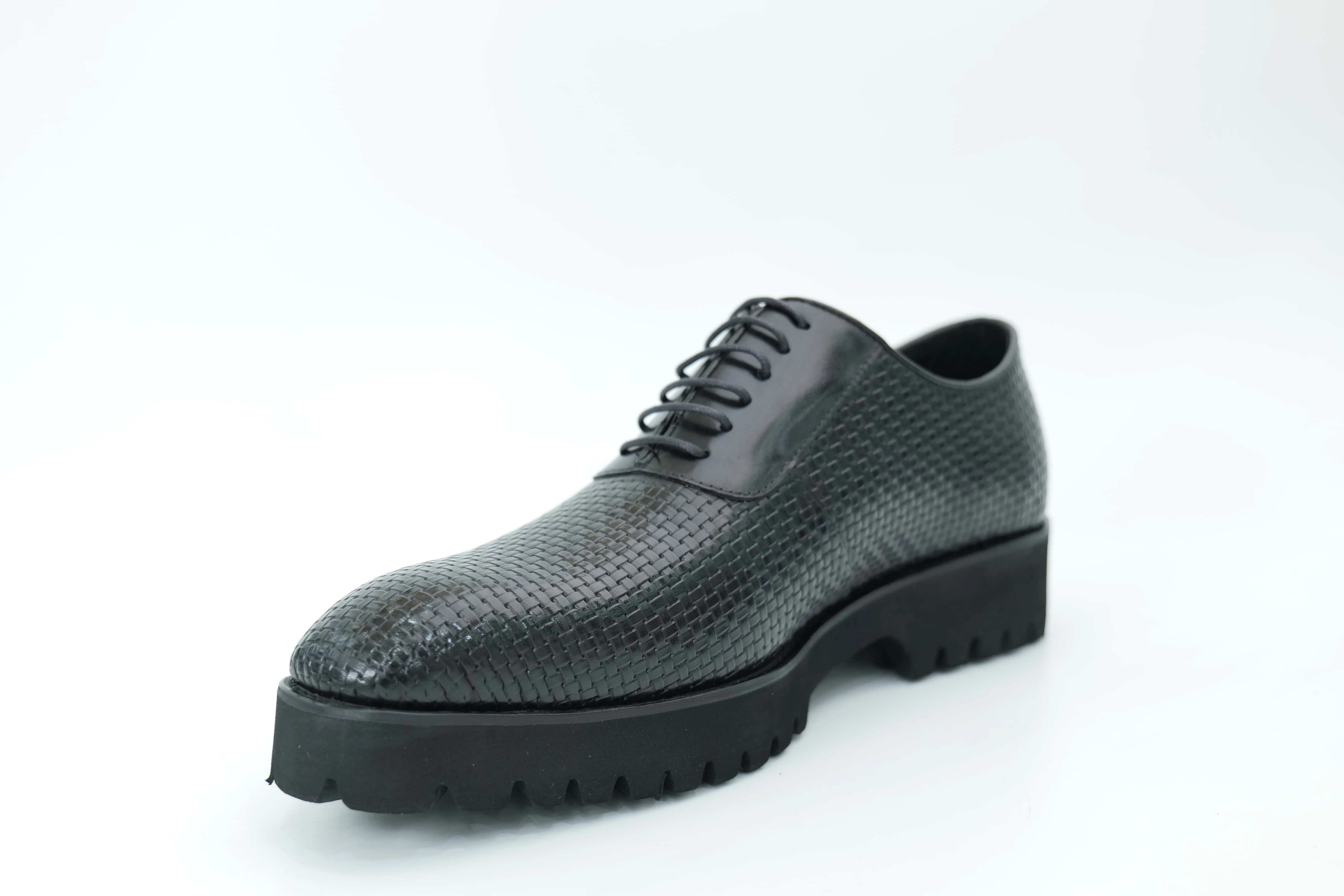 Platform shoes