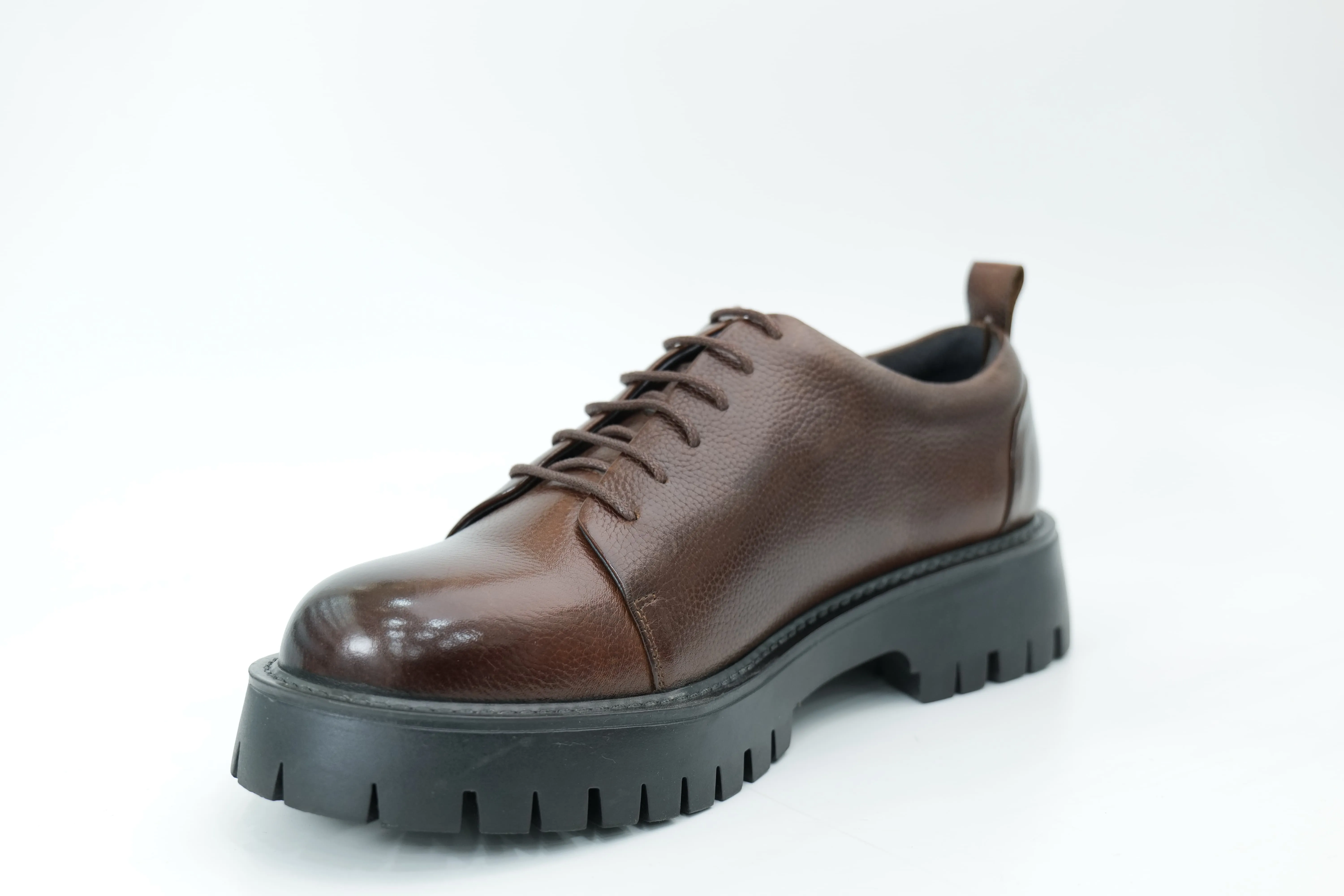 Platform shoes