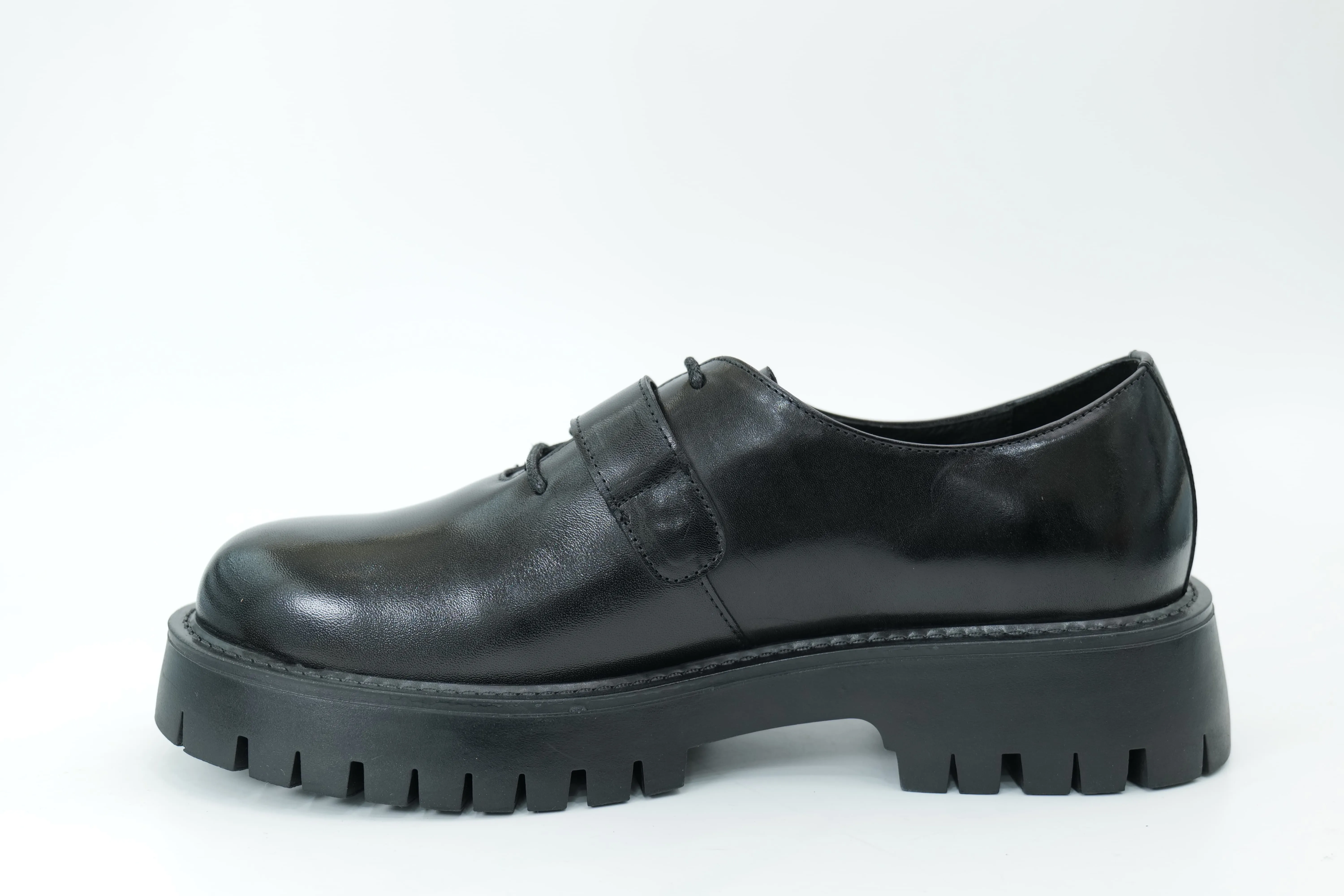 Platform shoes