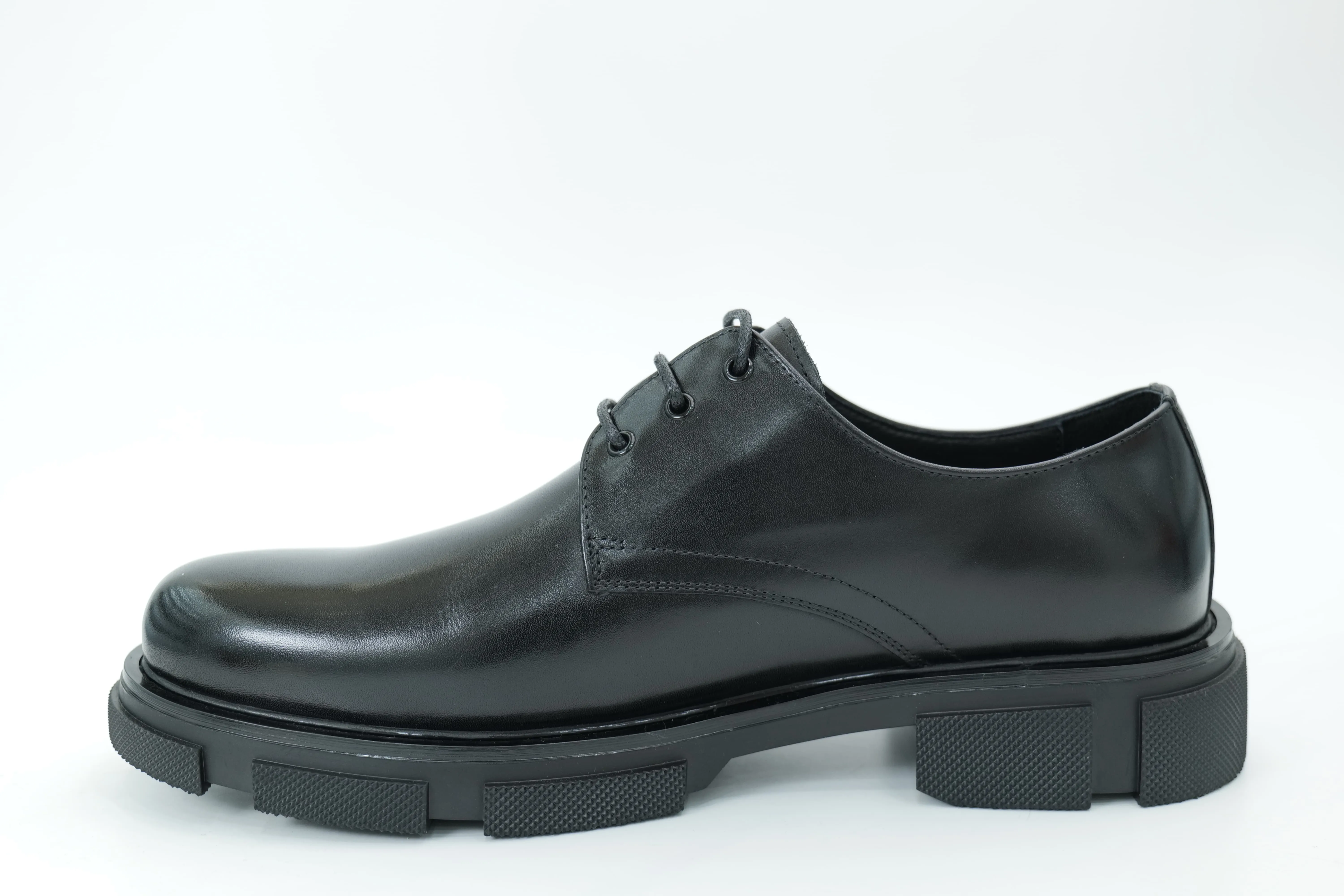 Platform shoes