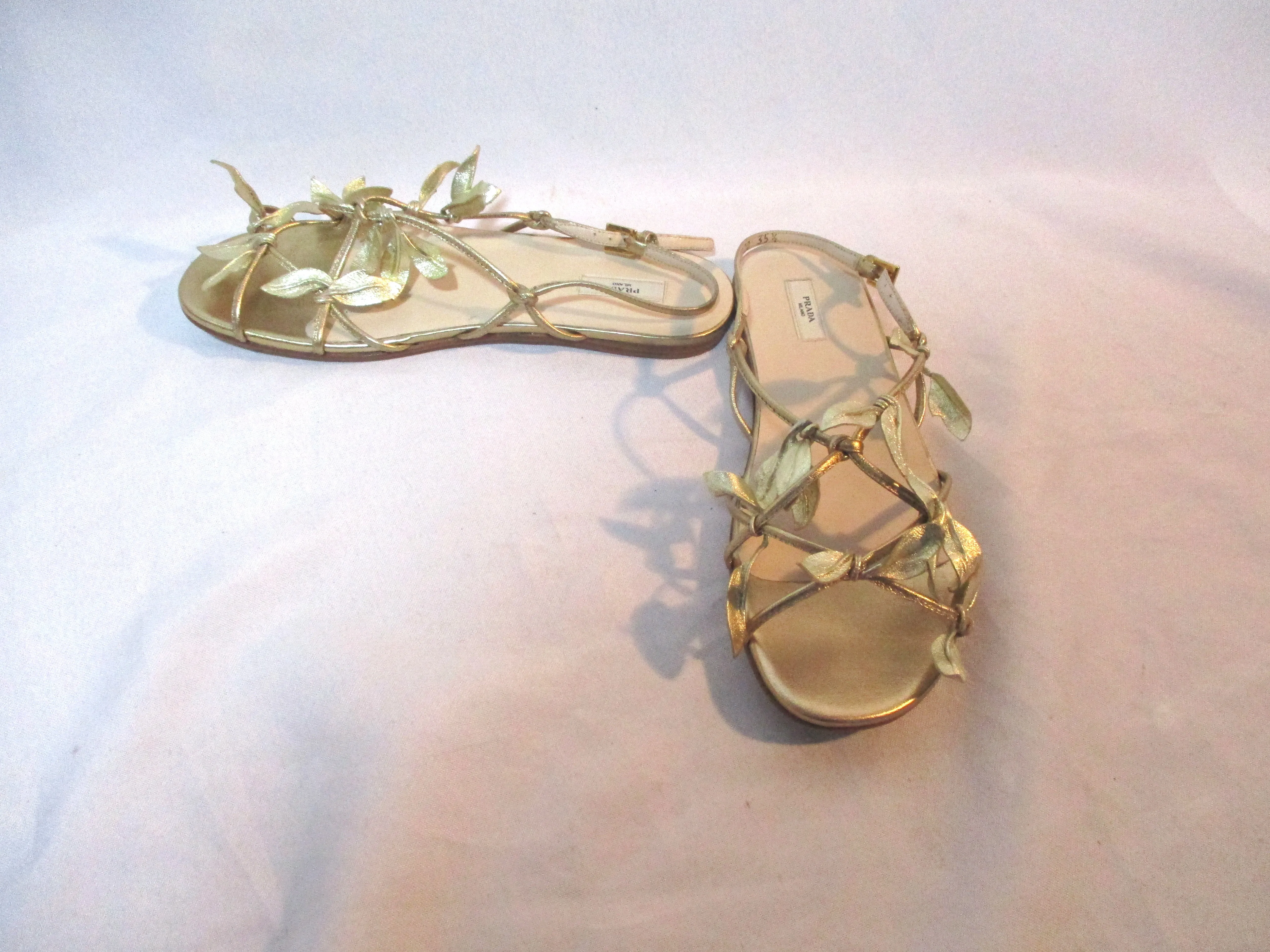 PRADA MILANO SILK FOGLIA ORO Leather GOLD LEAF Shoe Sandal 35.5 Flat