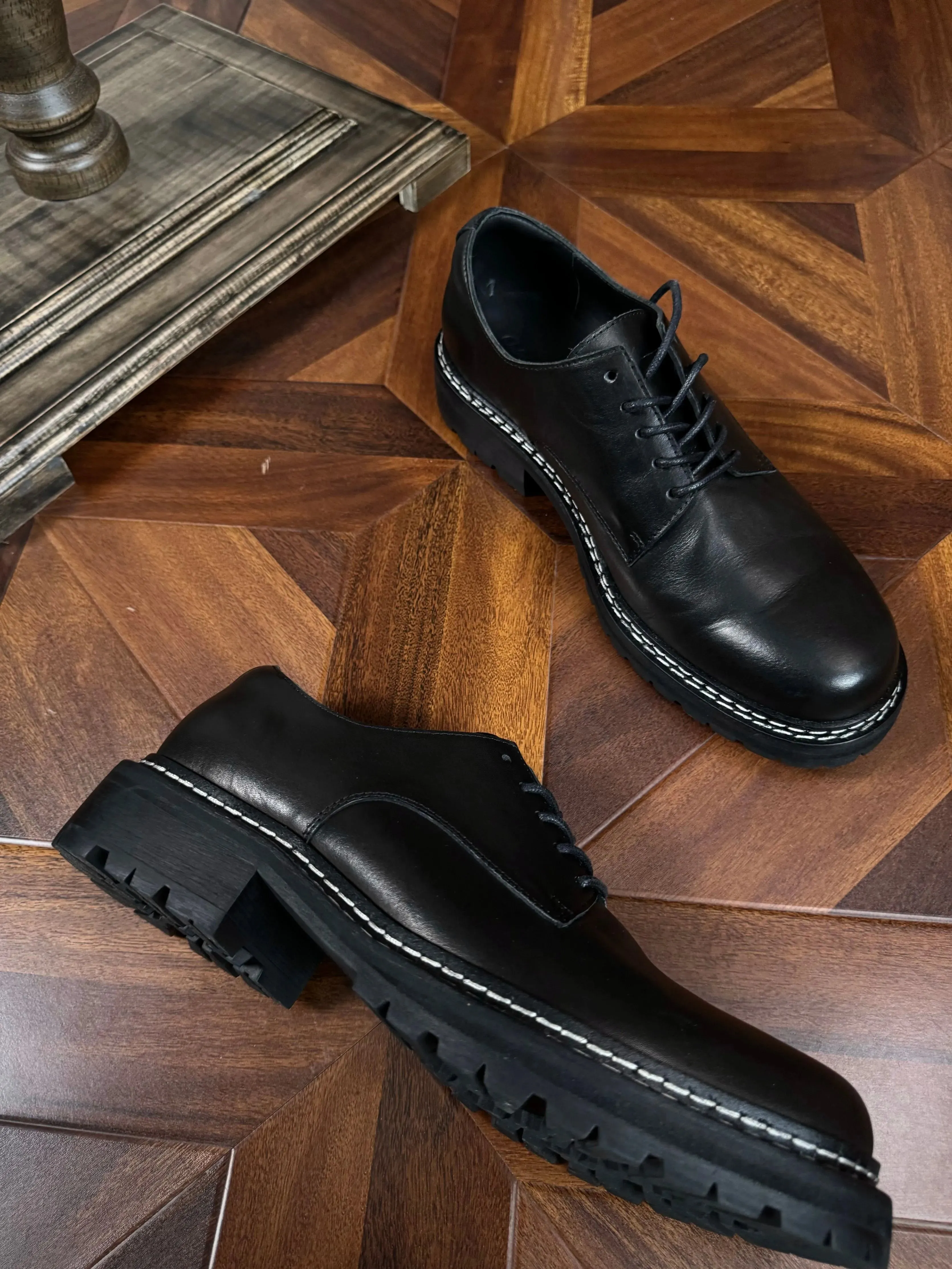 Retro Round Derby Shoes