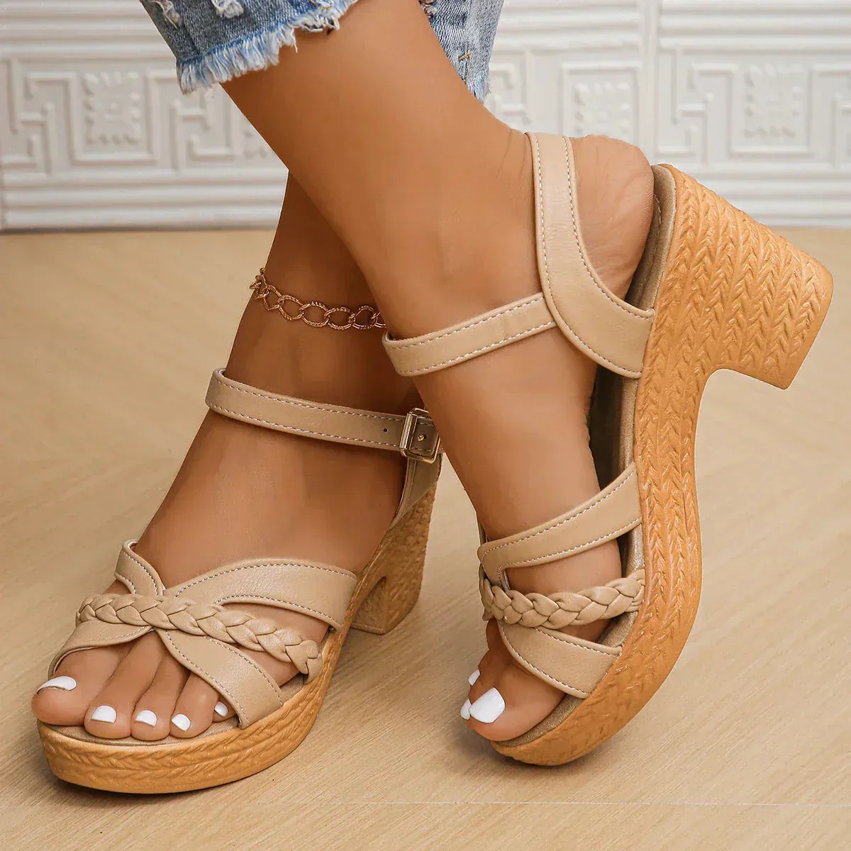 Sennia - Orthopedic Fashion Sandals