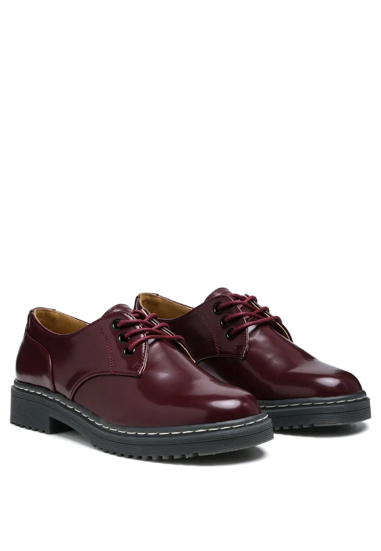 Shanks Oxford Patent Pu Shoes By Ruw
