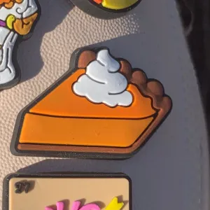 SHOE CHARMS - PUMPKIN PIE