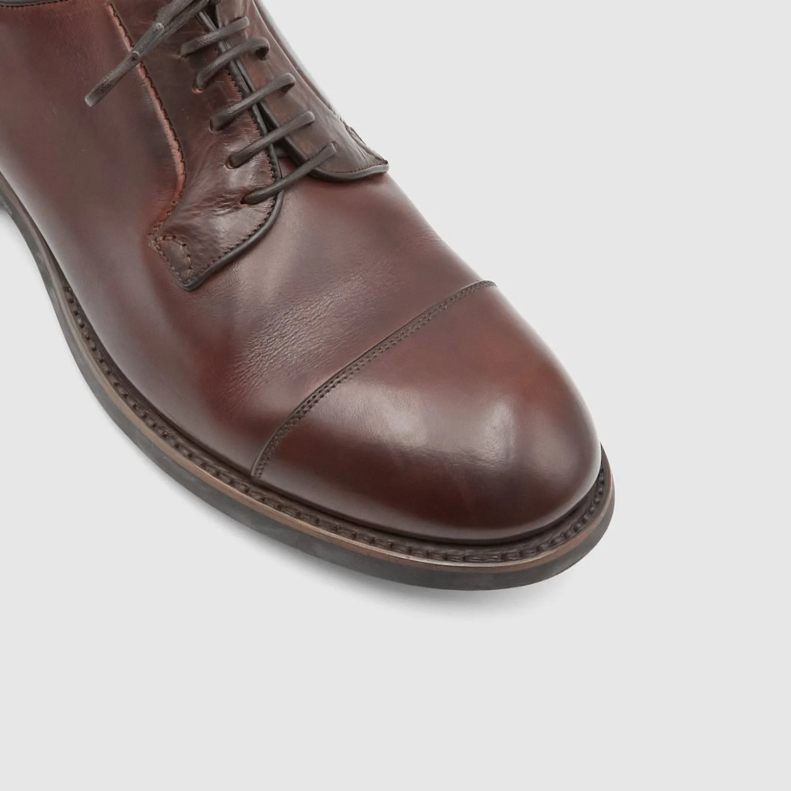 Silvano Sassetti Classic Oxford Shoe with Commando Sole