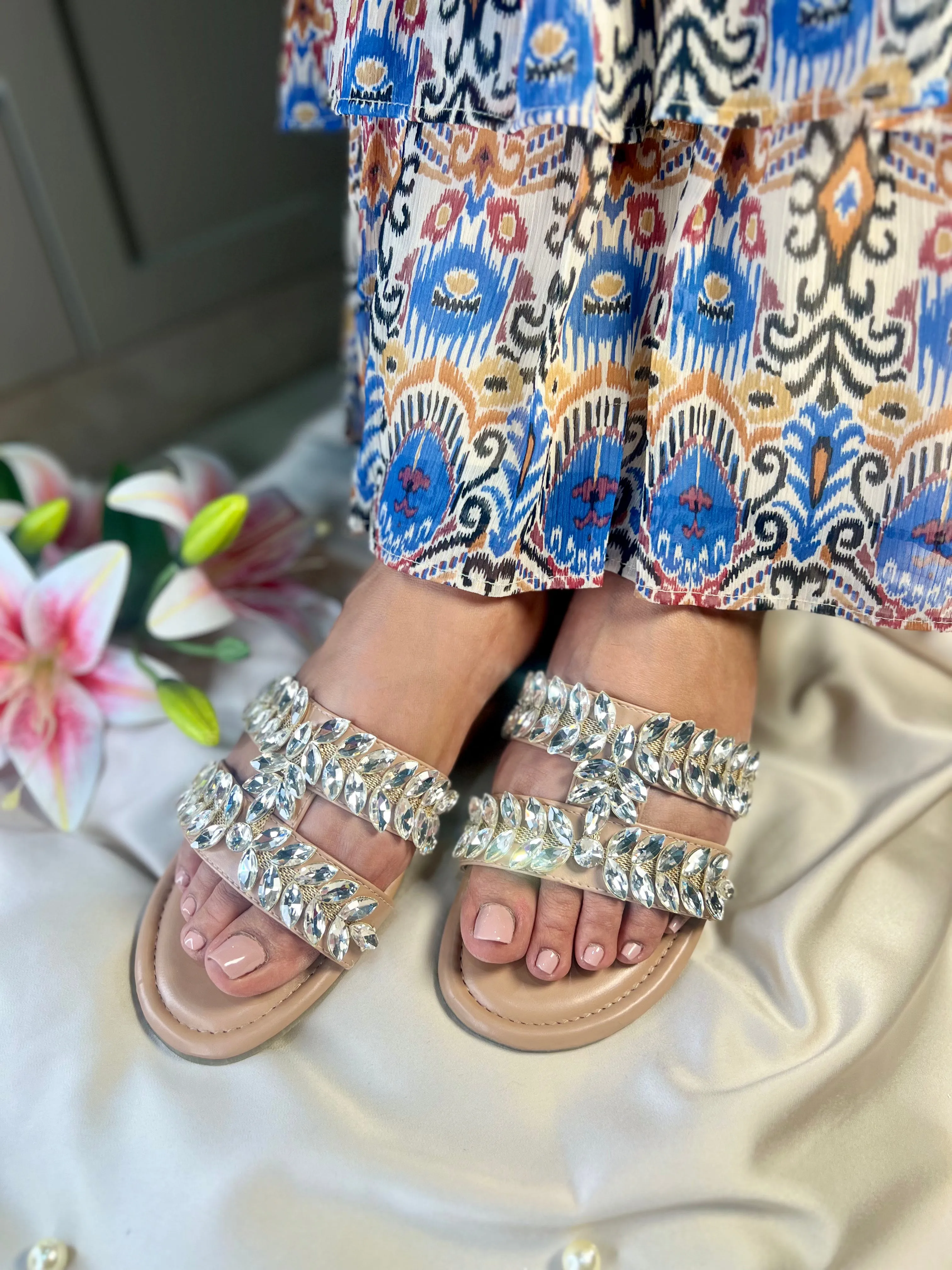Solitaire Luxe Cushioned Flats