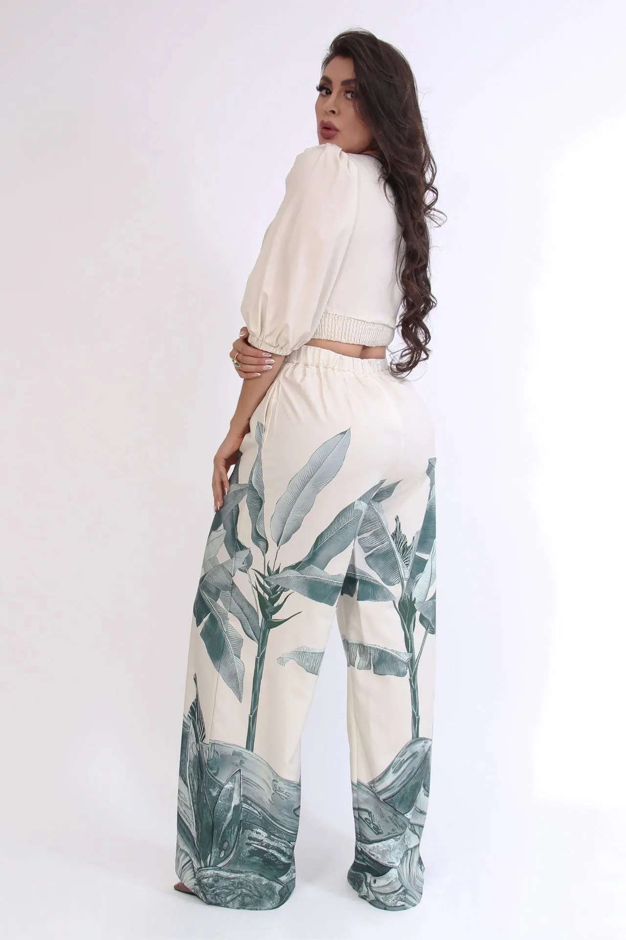 Stylish V-Neck Lantern Sleeve Top and Printed Wide-Leg Pants Suit for Effortless Elegance