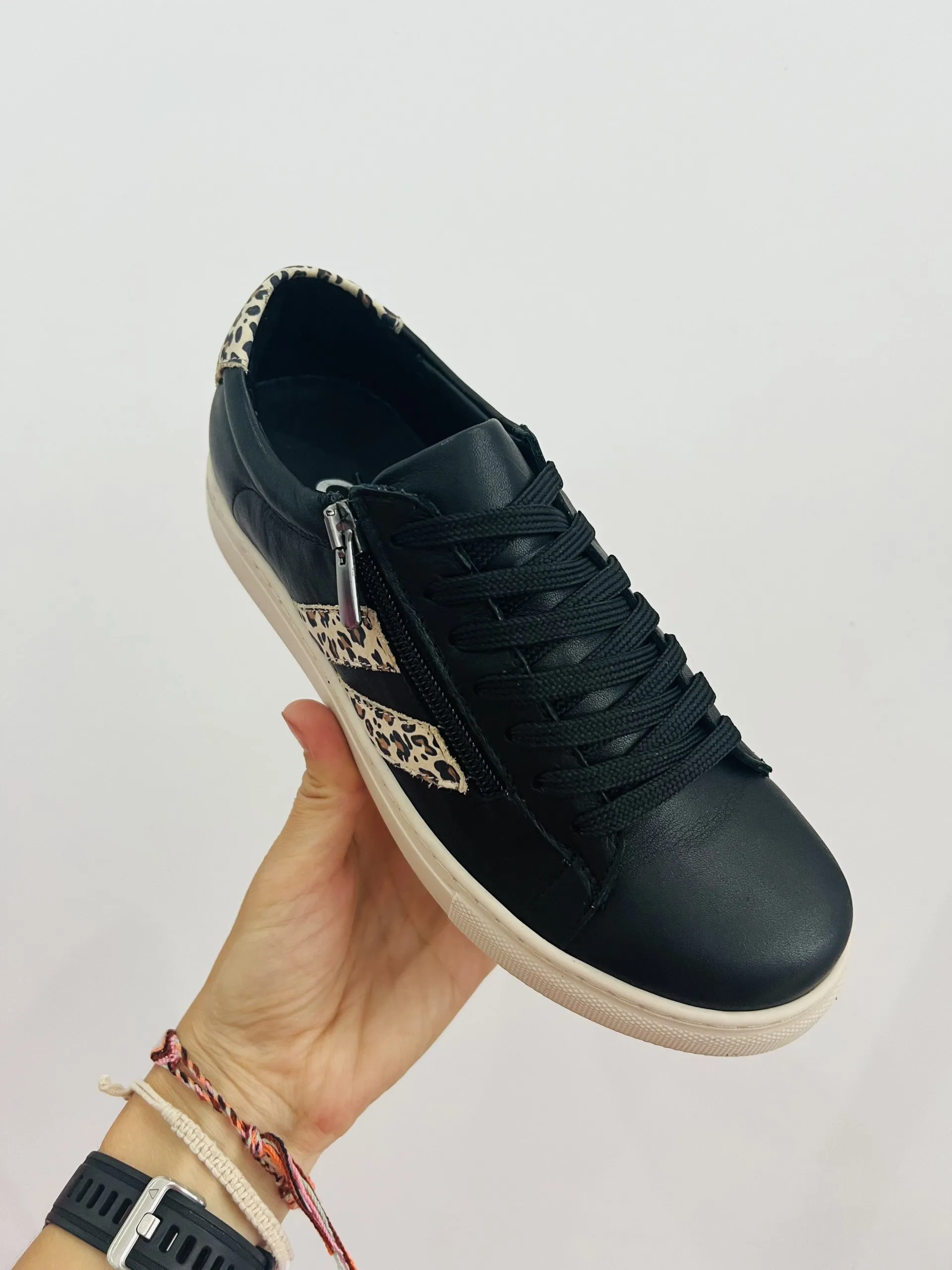ULTIMATE LEATHER TRAINER || BLACK/LEOPARD