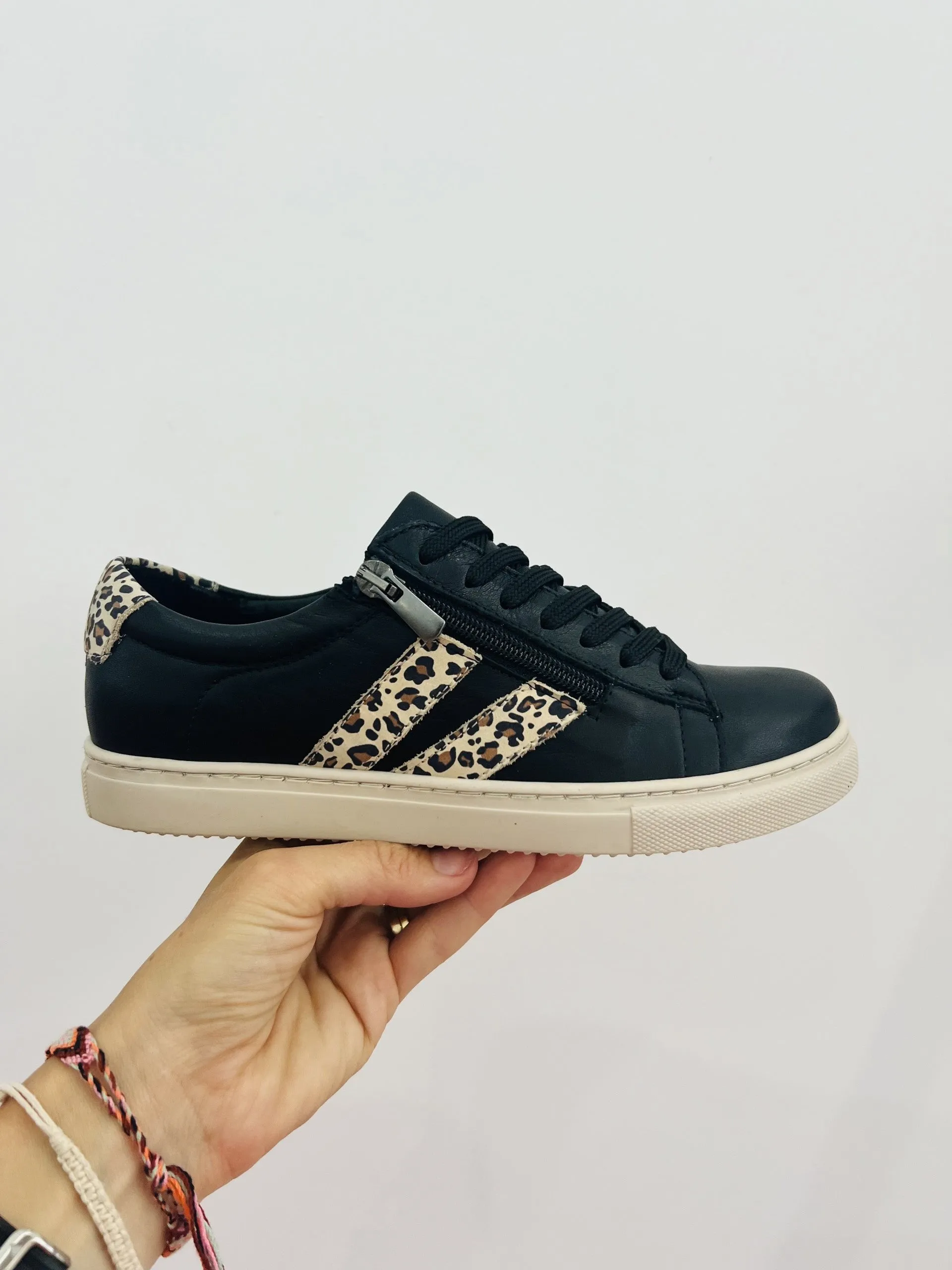 ULTIMATE LEATHER TRAINER || BLACK/LEOPARD