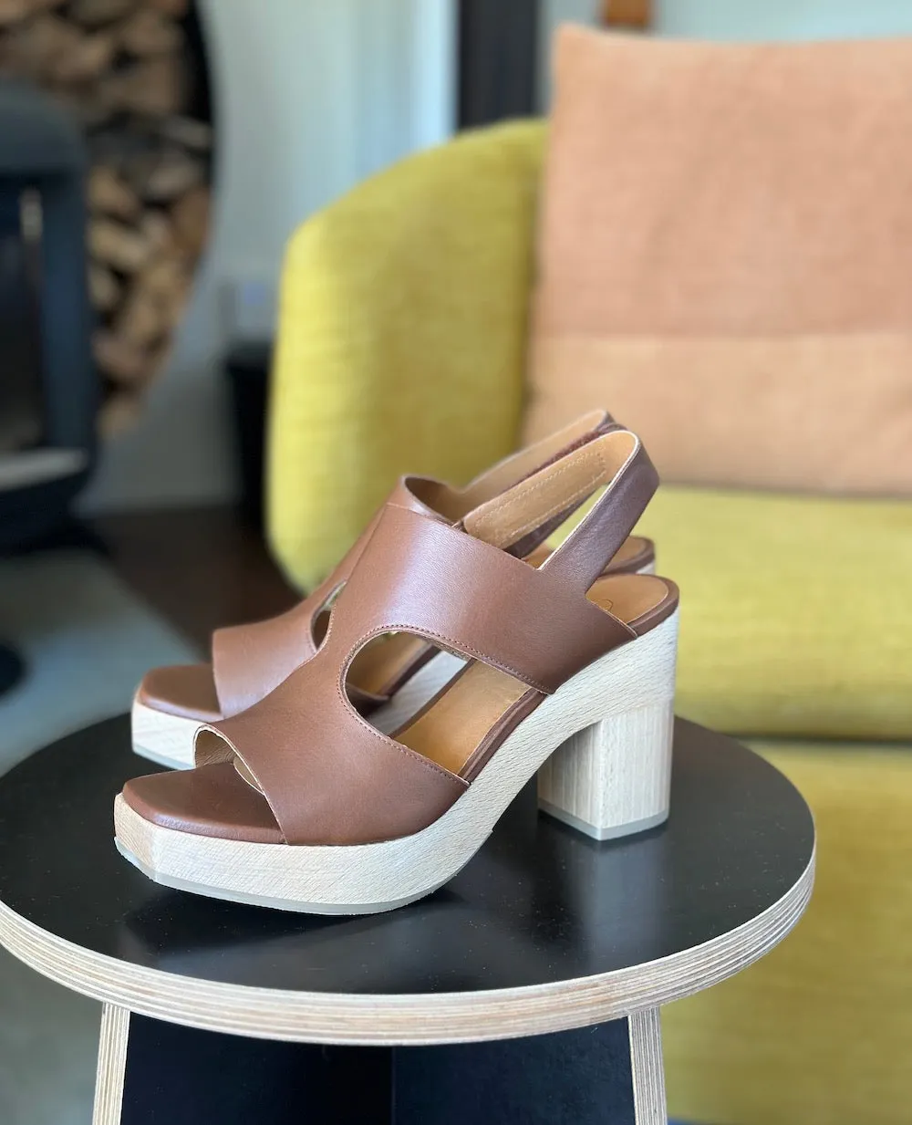 Vicky Clog