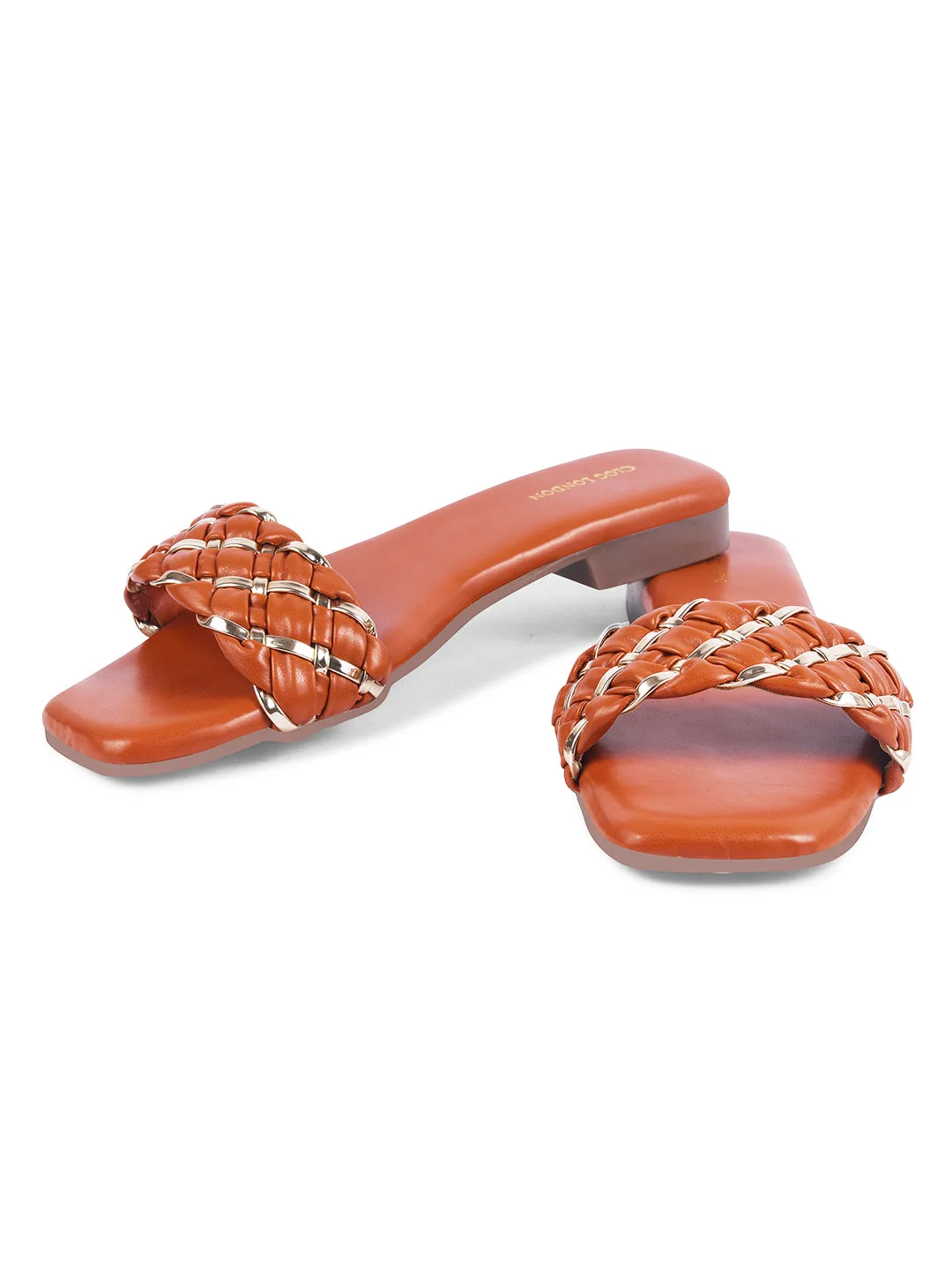 Women flats