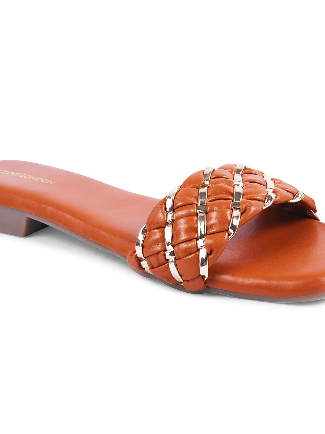 Women flats