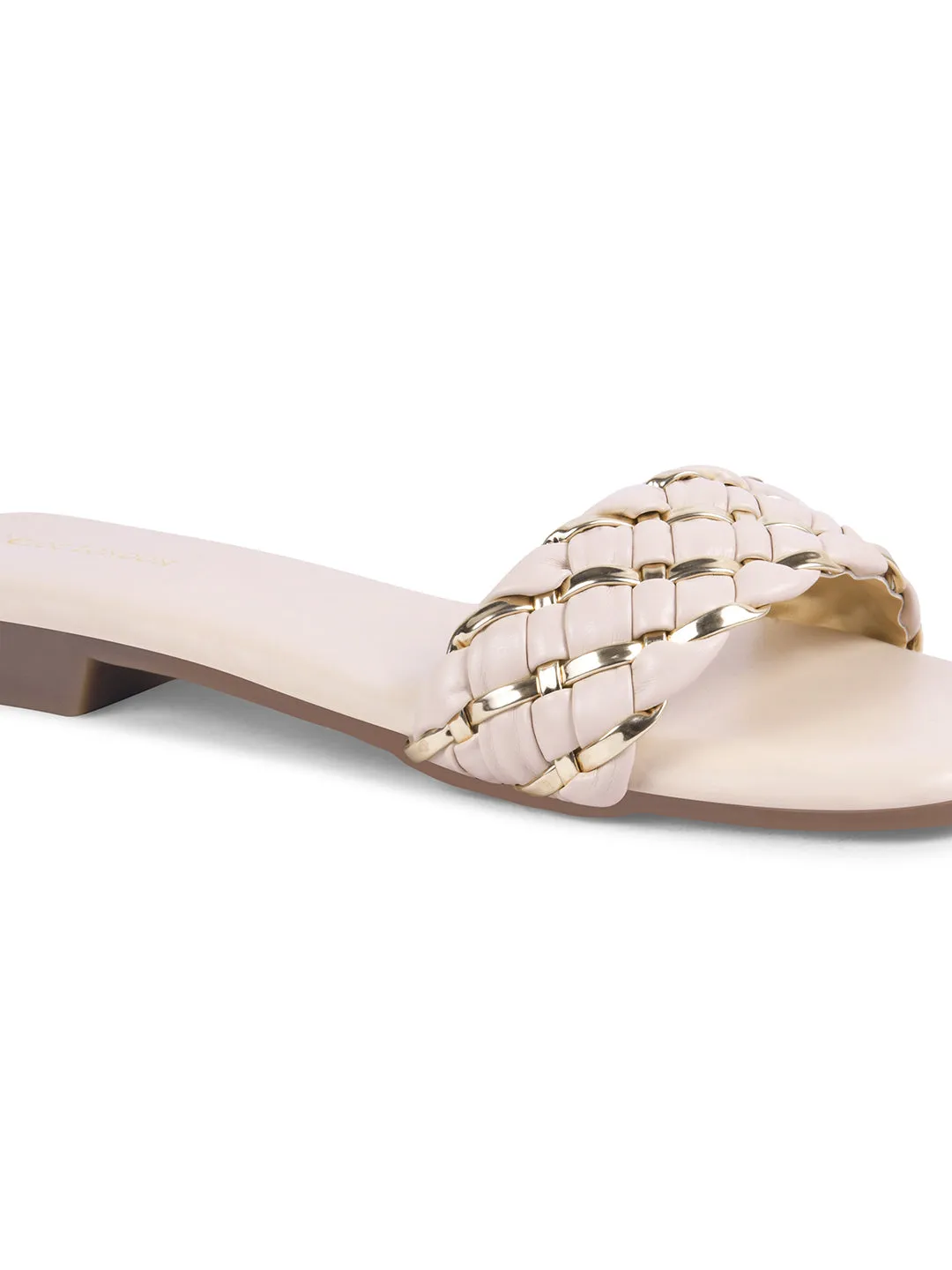 Women flats