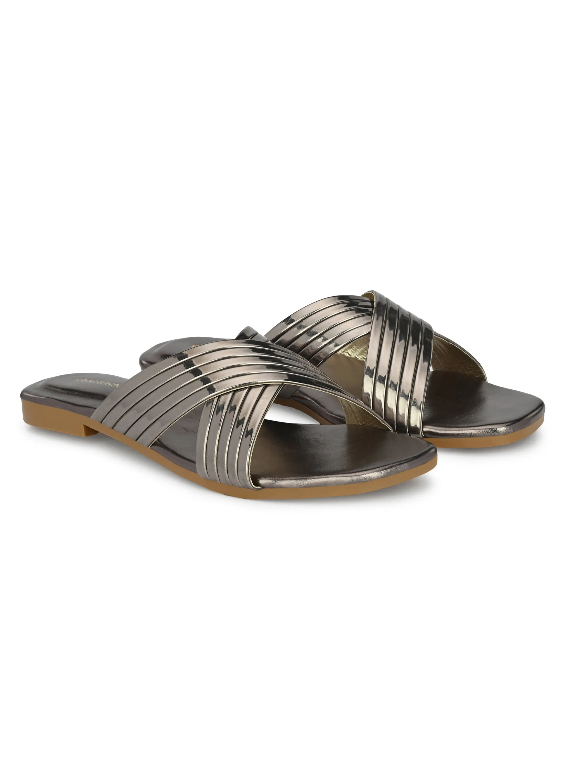 Women flats