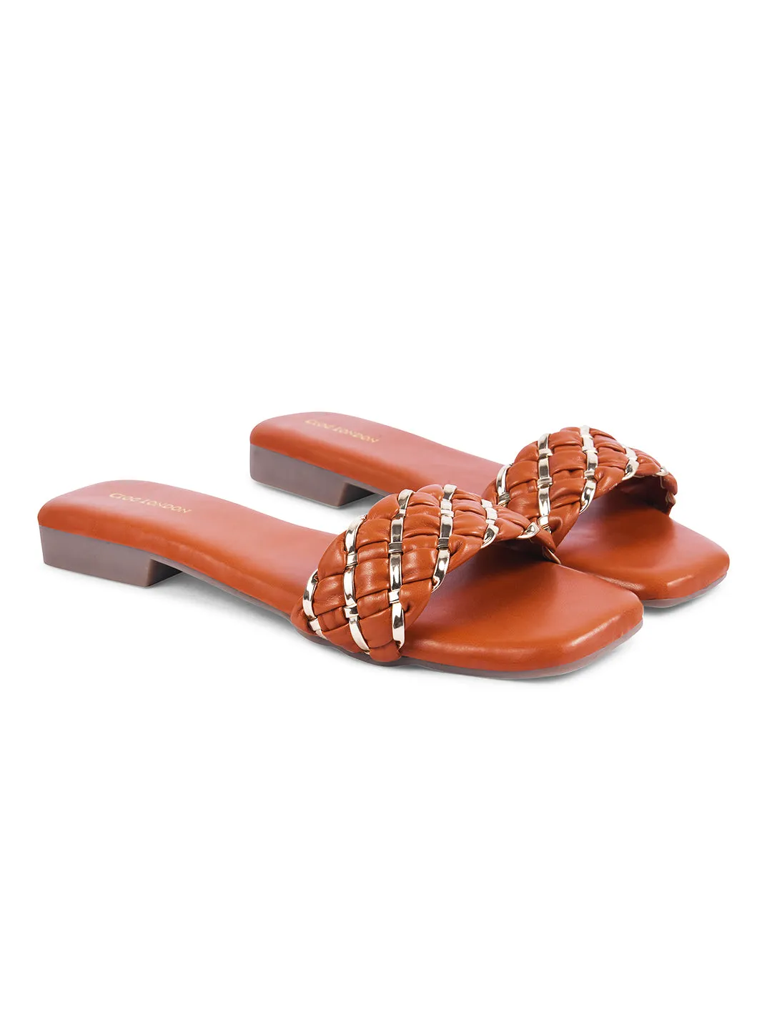 Women flats