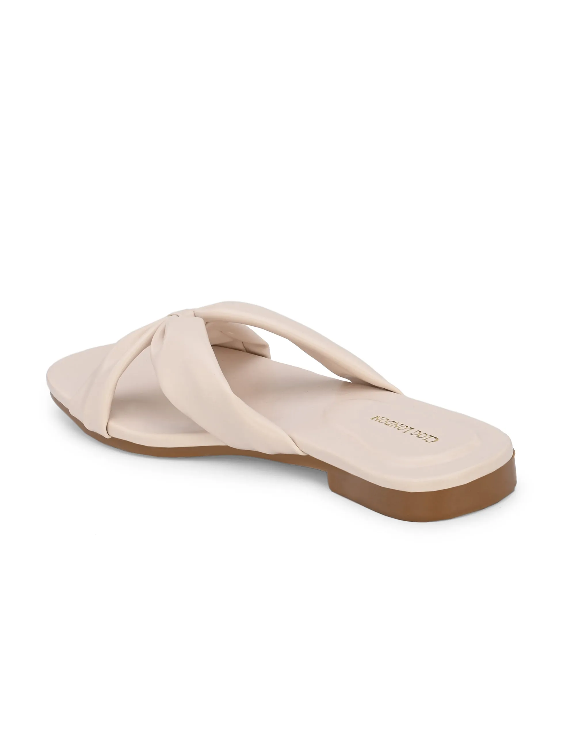 Women flats
