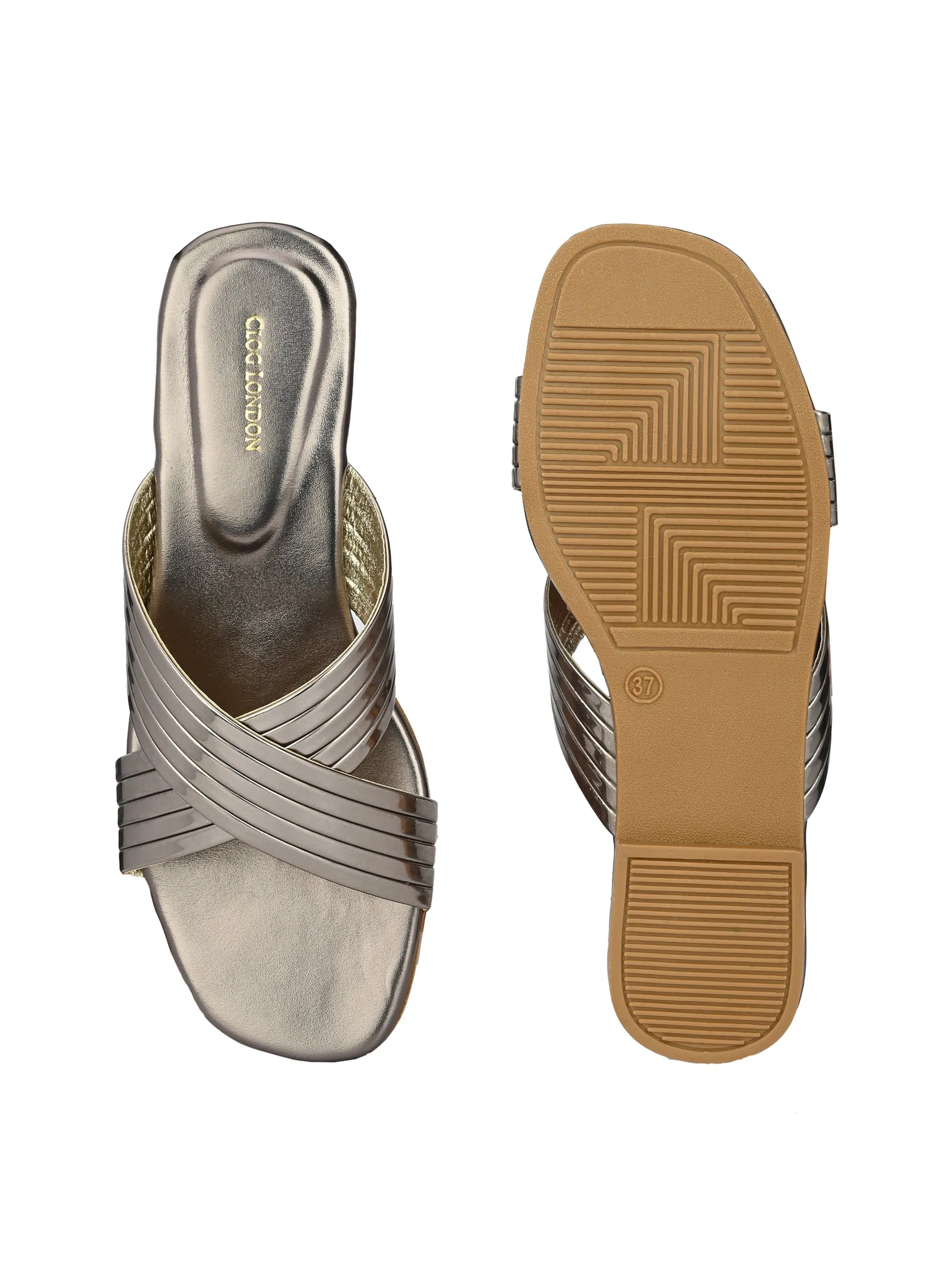Women flats
