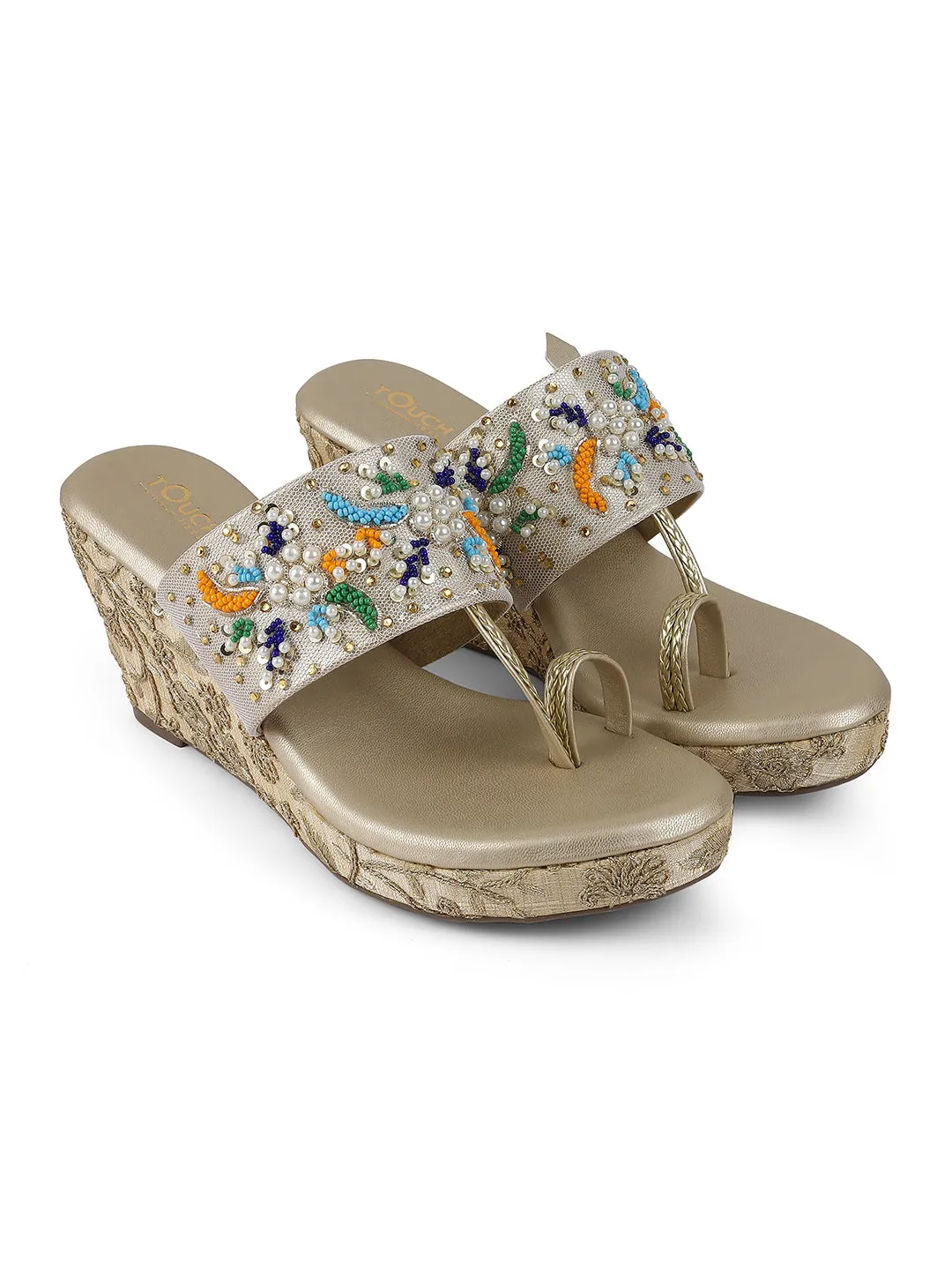Women Footwear Flatform Heel V Shape Upper Synthetic Bottom Ethnic Wear Sandals