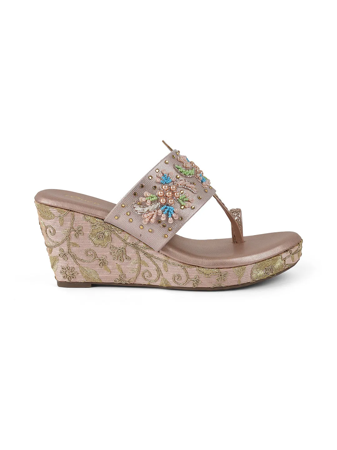Women Footwear Flatform Heel V Shape Upper Synthetic Bottom Ethnic Wear Sandals
