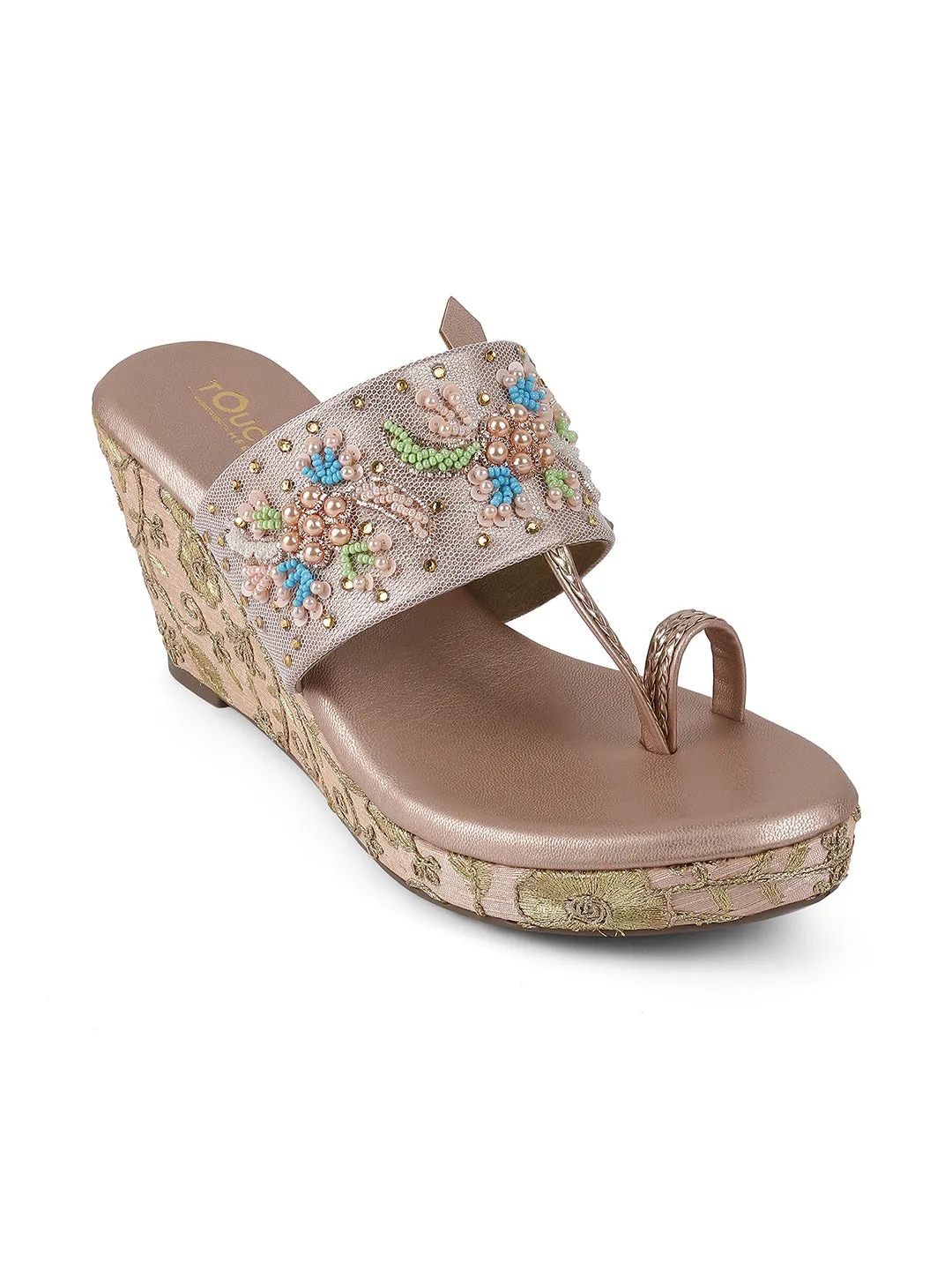 Women Footwear Flatform Heel V Shape Upper Synthetic Bottom Ethnic Wear Sandals
