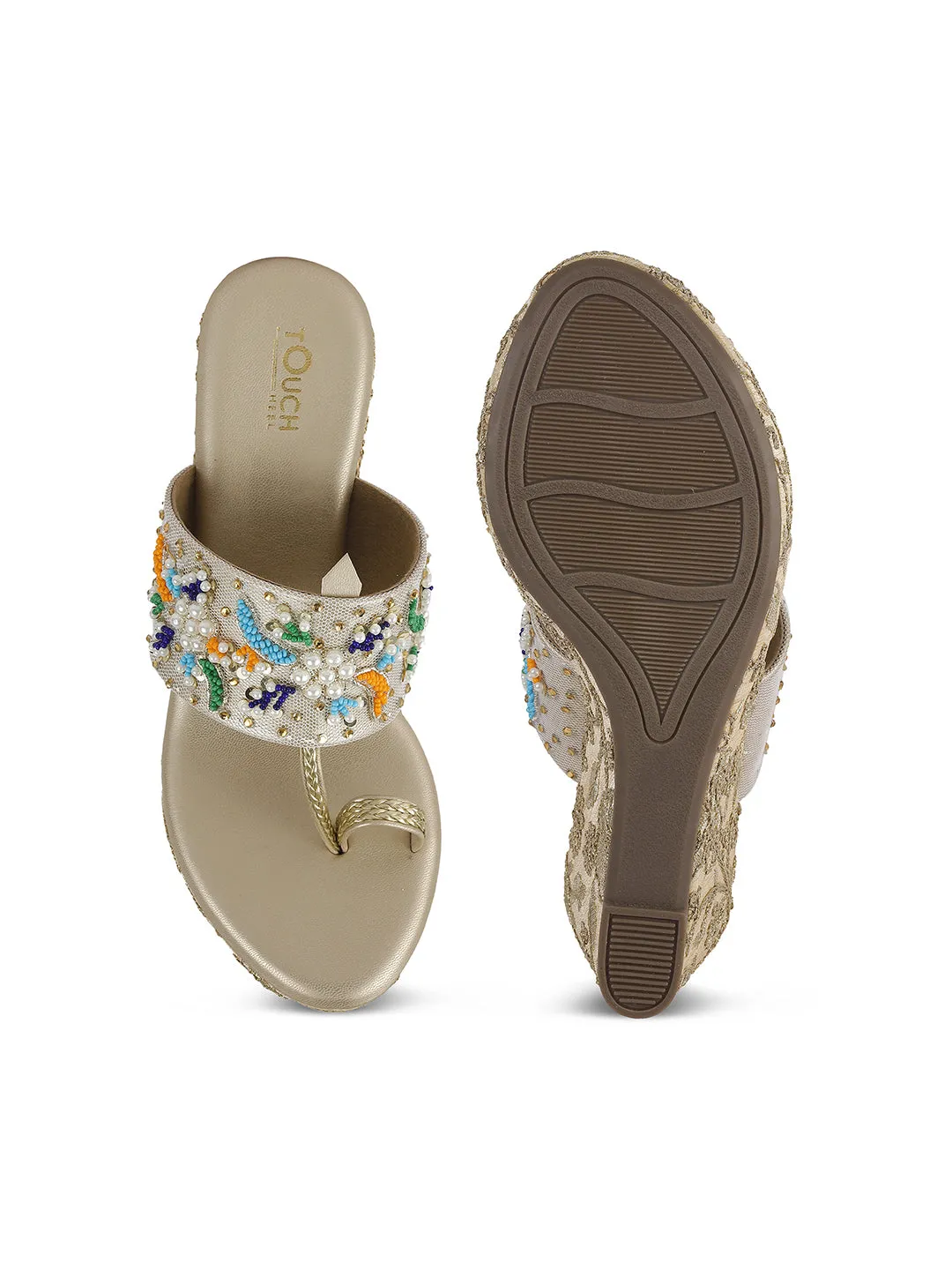 Women Footwear Flatform Heel V Shape Upper Synthetic Bottom Ethnic Wear Sandals
