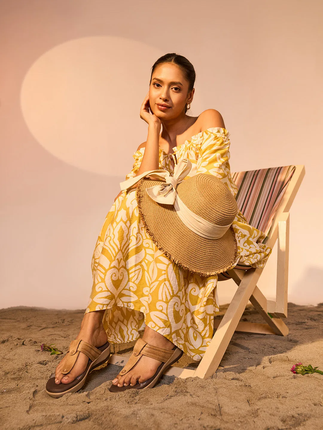 Women's Beige Thong Sandals (IU6002)